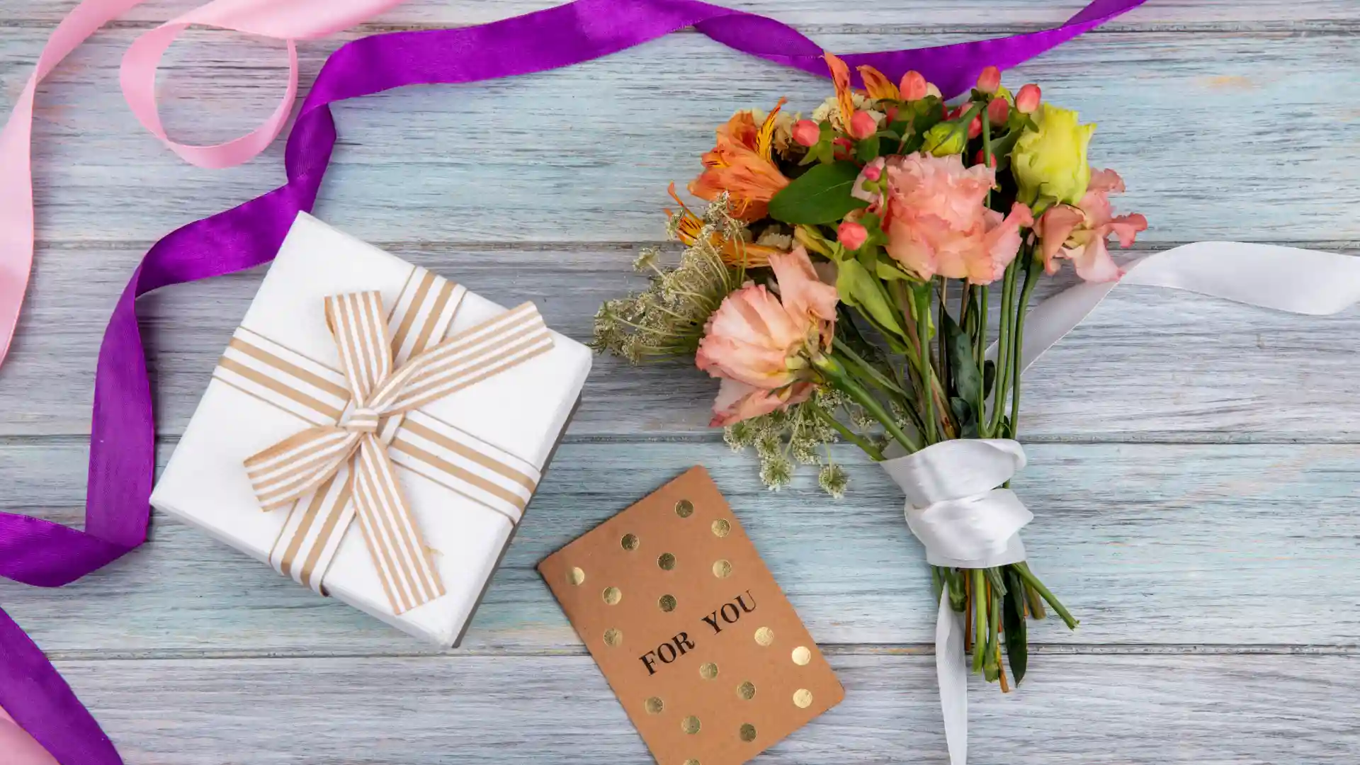 What to Gift on Friends Wedding?